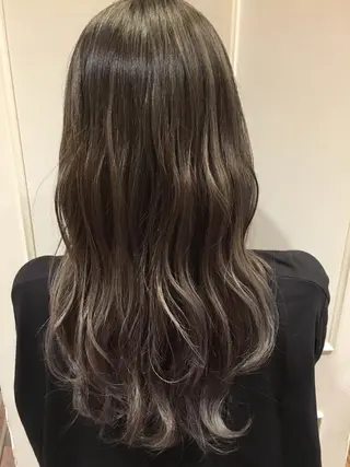 ロング カラー ヘアアレンジ la fith所属・rico_by ヘアとアイブロウのヘアスタイル