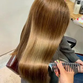 ロング カラー 惣木 菜穂のヘアスタイル