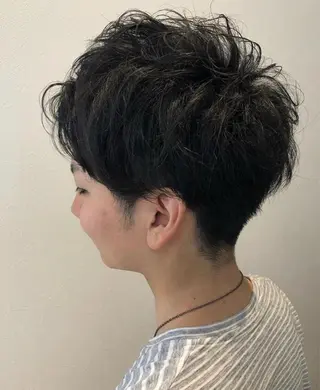 ショート あ いのヘアスタイル