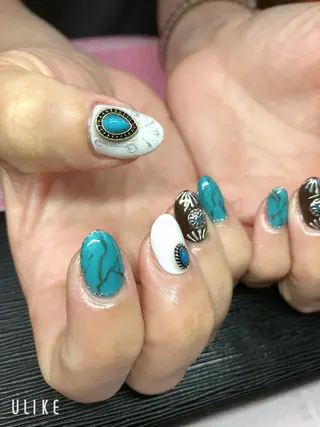 ネイル AISANCE -エゾンス-のネイルデザイン