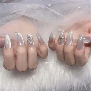 ネイル Hin Nail Osaka所属・Hin Nailsのネイルデザイン