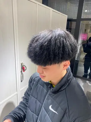 ショート カラー メンズ 縮毛矯正とレイヤー カット/杉村凜汰郎のヘアスタイル