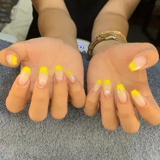 ネイル MHR nailのネイルデザイン