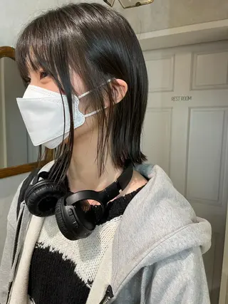 ミディアム カラー ナチュラル透明感🌱 小山美樹子のヘアスタイル