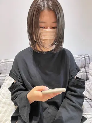 ミディアム カラー 美容室Violet所属・伊藤 ひかりのヘアスタイル