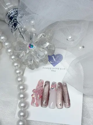 ネイル Yudia🦋 azuのネイルデザイン