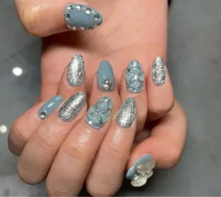 ネイル LAVISH nail salonのネイルデザイン