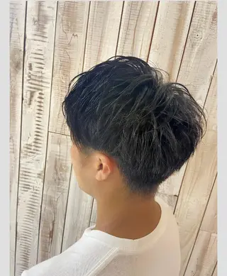 メンズ ベージュカラー/ いぢちるみのヘアスタイル