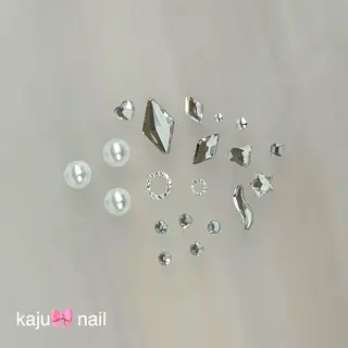 ネイル Mariris所属・kaju🎀nail 堺筋本町 / 心斎橋のネイルデザイン