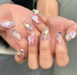 ネイル m a i / 学芸大学のネイルデザイン