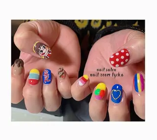 ネイル ﾈｲﾙﾙｰﾑﾘｯｶ 𝐦𝐚𝐲𝐮のネイルデザイン