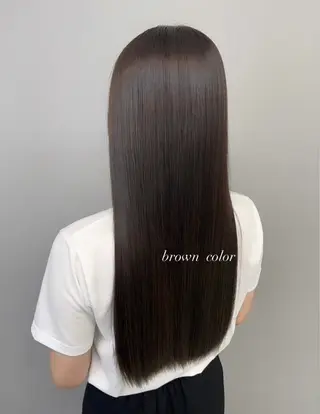 ロング カラー 栗谷 竜希のヘアスタイル