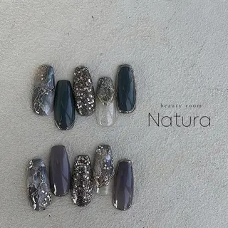 ネイル マツエク・マツパ アイブロウ beautyroom Naturaのネイルデザイン