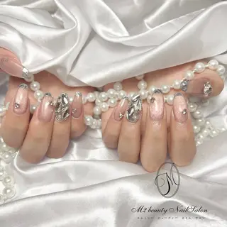 ネイル M2beauty Renaのネイルデザイン