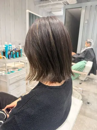 ミディアム M.SLASH 大元研二のヘアスタイル