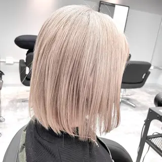 ミディアム カラー MiL所属・✨ハイトーン✨ 濱田知孝のヘアスタイル