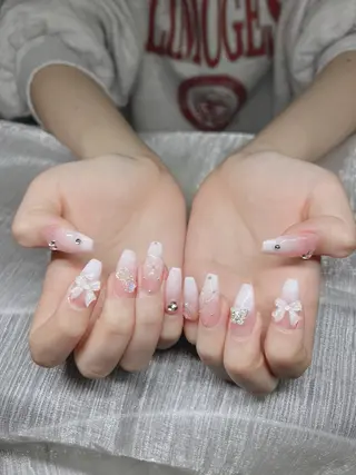ネイル Lee Nails チップ長さだし専門店のネイルデザイン