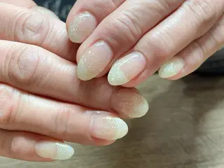 ネイル ネイルサロンエーナイン麻生店所属・N. MARIのネイルデザイン