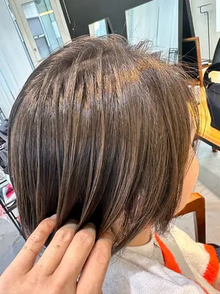 ショート カラー mauschen（モイシェン）所属・マンツーマンサロン 髪質改善⭐︎代官山のヘアスタイル