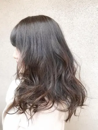 セミロング カラー vato マンツーマンサロンのヘアスタイル
