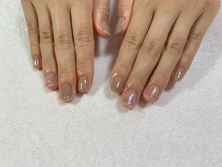 ネイル 手塚 里奈のネイルデザイン