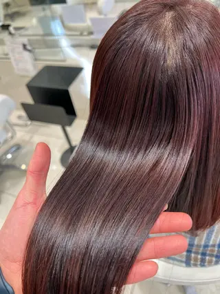 セミロング ☃️顔周りレイヤー グレージュSHUTOのヘアスタイル