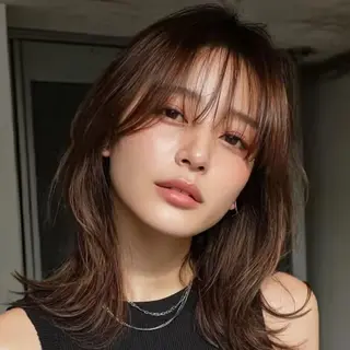 セミロング 縮毛矯正/レイヤー カット⭐️SHOTAのヘアスタイル