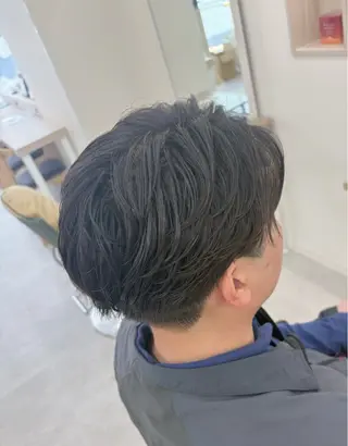 パーマ メンズ NaVIユウジ ブリーチカラーのヘアスタイル