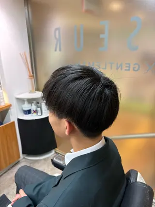 メンズ FRISEUR/高瀬 晴乃祐のヘアスタイル