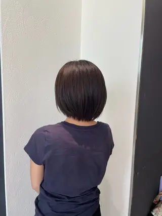ミディアム カラー 佐藤 陽菜のヘアスタイル