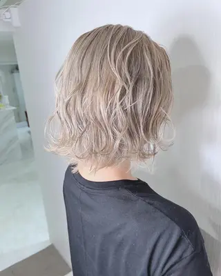 ショート 【Diar】オーナー アキヨシケンタのヘアスタイル