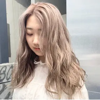 ロング カラー ヘアアレンジ ハイトーン/美髪矯正 🍃大江拓実のヘアスタイル