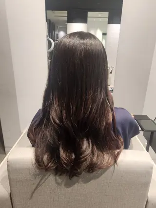 セミロング パーマ 💜艶髪カラー💜 🎶富川美希🎶のヘアスタイル