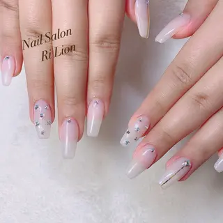 ネイル RiLion💗 Risa🦋💜のネイルデザイン