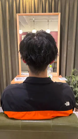 パーマ メンズ moon所属・平出 千尋のヘアスタイル