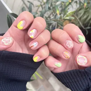 ネイル nail.gorin所属・吉村 優子のネイルデザイン