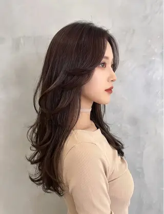 ロング カラー レイヤー/髪質改善 /透け感カラー/艶髪のヘアスタイル