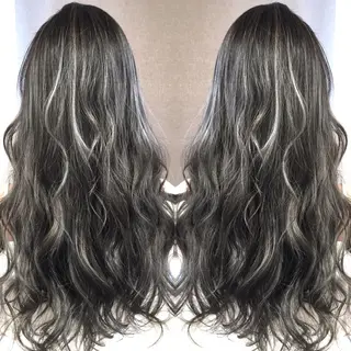 ロング カラー 井上 一平のヘアスタイル