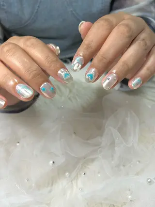 ネイル Allybell🫧 Ayakaのネイルデザイン