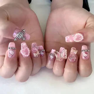 ネイル 💎🐰 saki. m 🐰💎のネイルデザイン