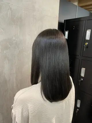 カラー DATE by Alan Smithee所属・艶髪/艶カラー/ 🩵ྀིRiERUのヘアスタイル