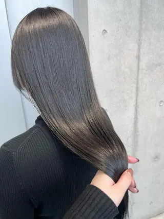 ロング カラー パーマ ヘアアレンジ 透明感/オリーブ/ グレージュ/YUKAのヘアスタイル