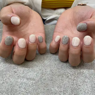 ネイル MAXKELLY EMIのネイルデザイン