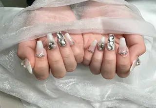 ネイル Roi〈ロワ〉 Minakoのネイルデザイン