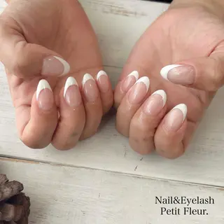 ネイル Petit Fleur所属・青柳 亜梨奈のマツエク・マツパデザイン