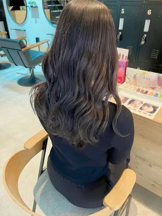 ロング カラー eto所属・akira𝜗𝜚 ꙳.*‬透明感カラーのヘアスタイル