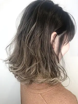 ミディアム カラー メンズヘア特化 崎田 成人のヘアスタイル