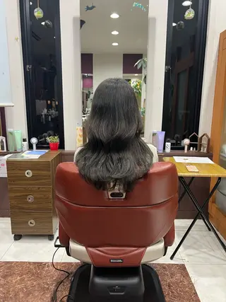 ロング カラー sir mix所属・藤田 竜成のヘアスタイル