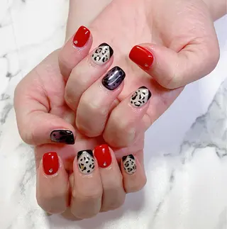 ロング カラー ネイル Q Free nailsのネイルデザイン
