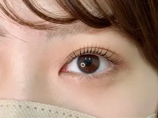 マツエク・マツパ SALON所属・【SALON】東海市 神崎里奈の眉毛・アイブロウイメージ